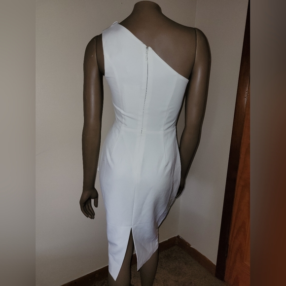 Lavish Alice Asymetrical Ruffled Midi Dress - Picture 7 of 10